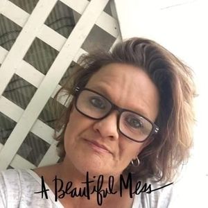 Meet your Posher, Shelly